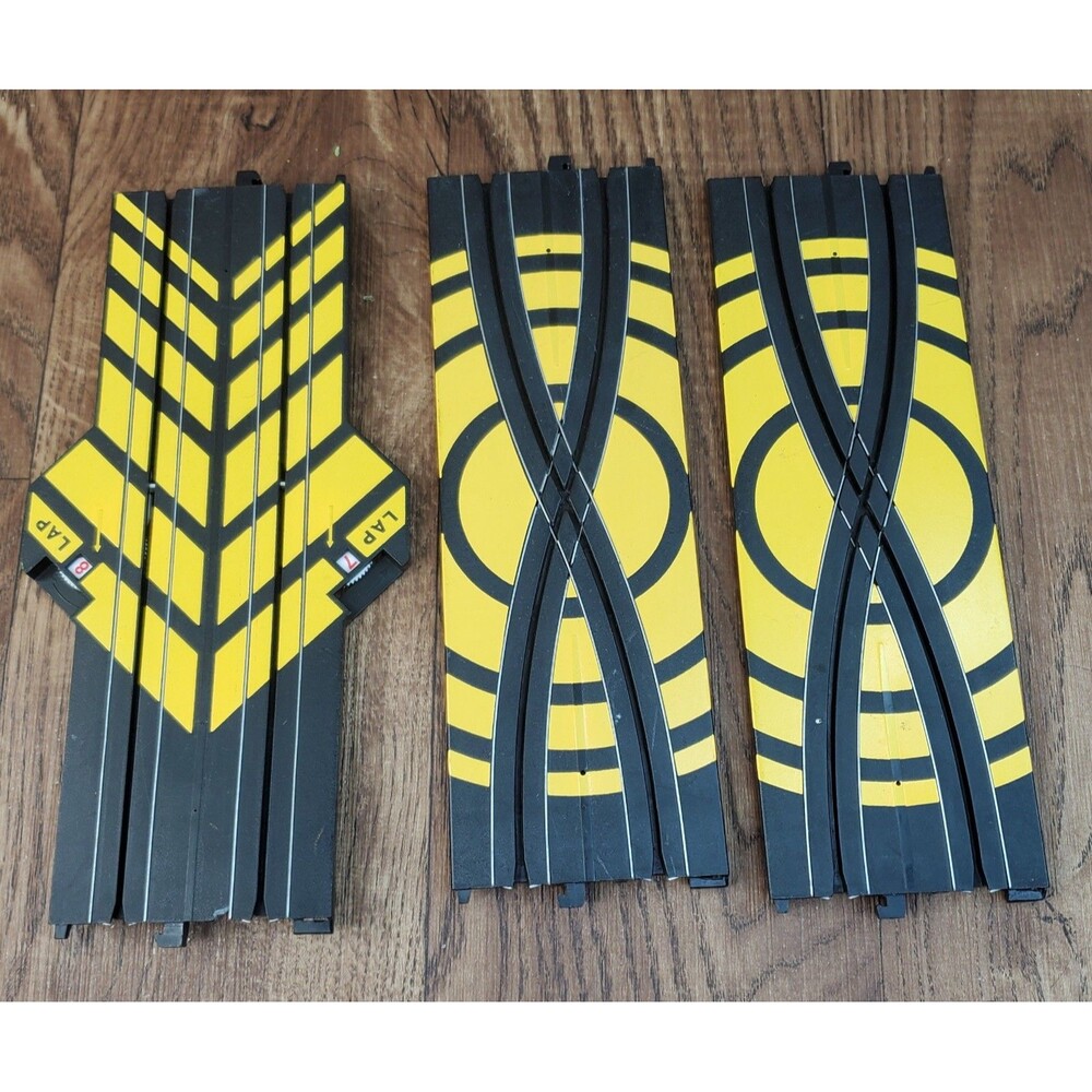 Life-Like Racing Slot Car HO Scale 9" Lap Counter Track 9" Cross Over Track Lot